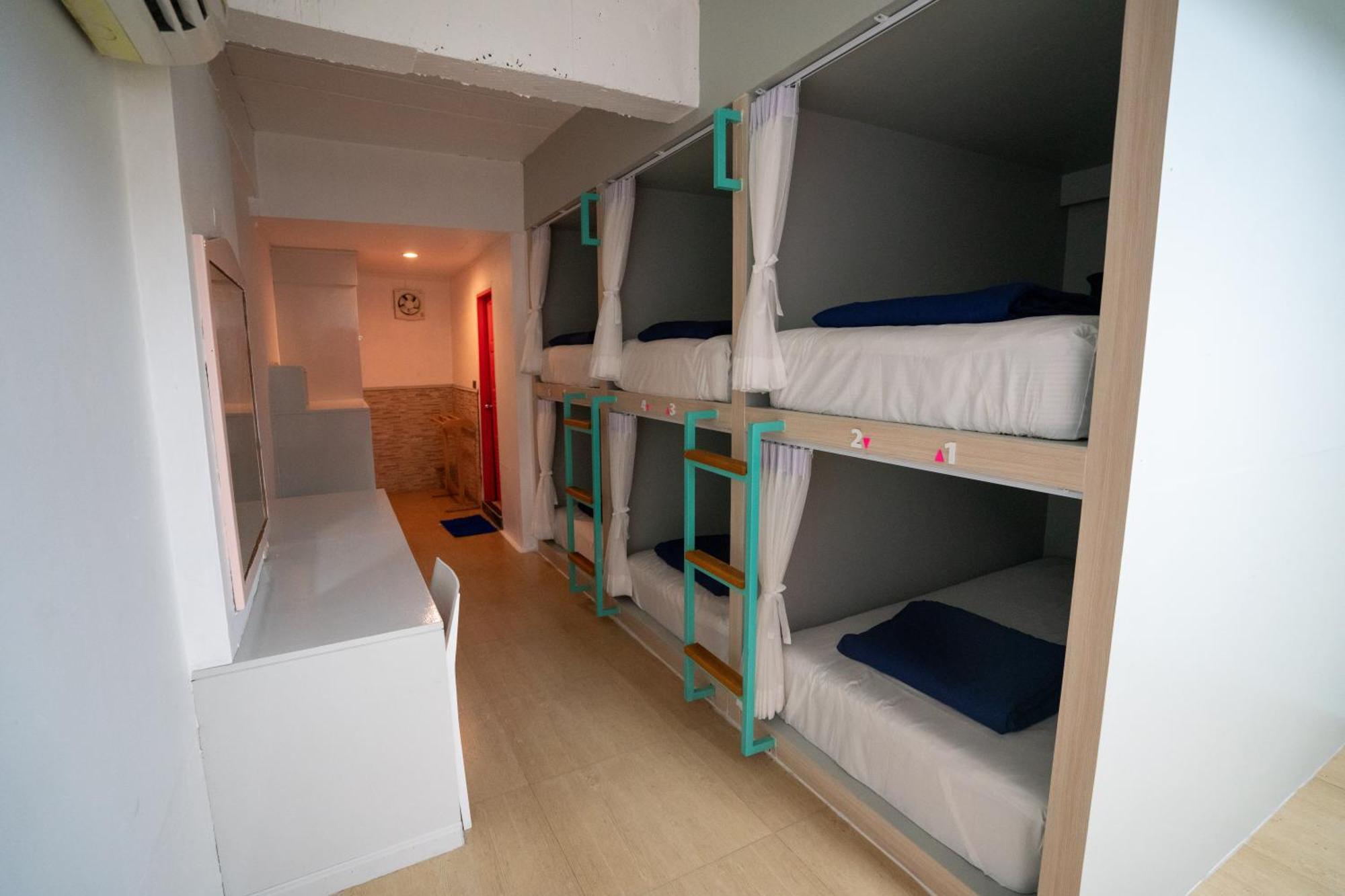Ao Nang Base Party Hostel מראה חיצוני תמונה