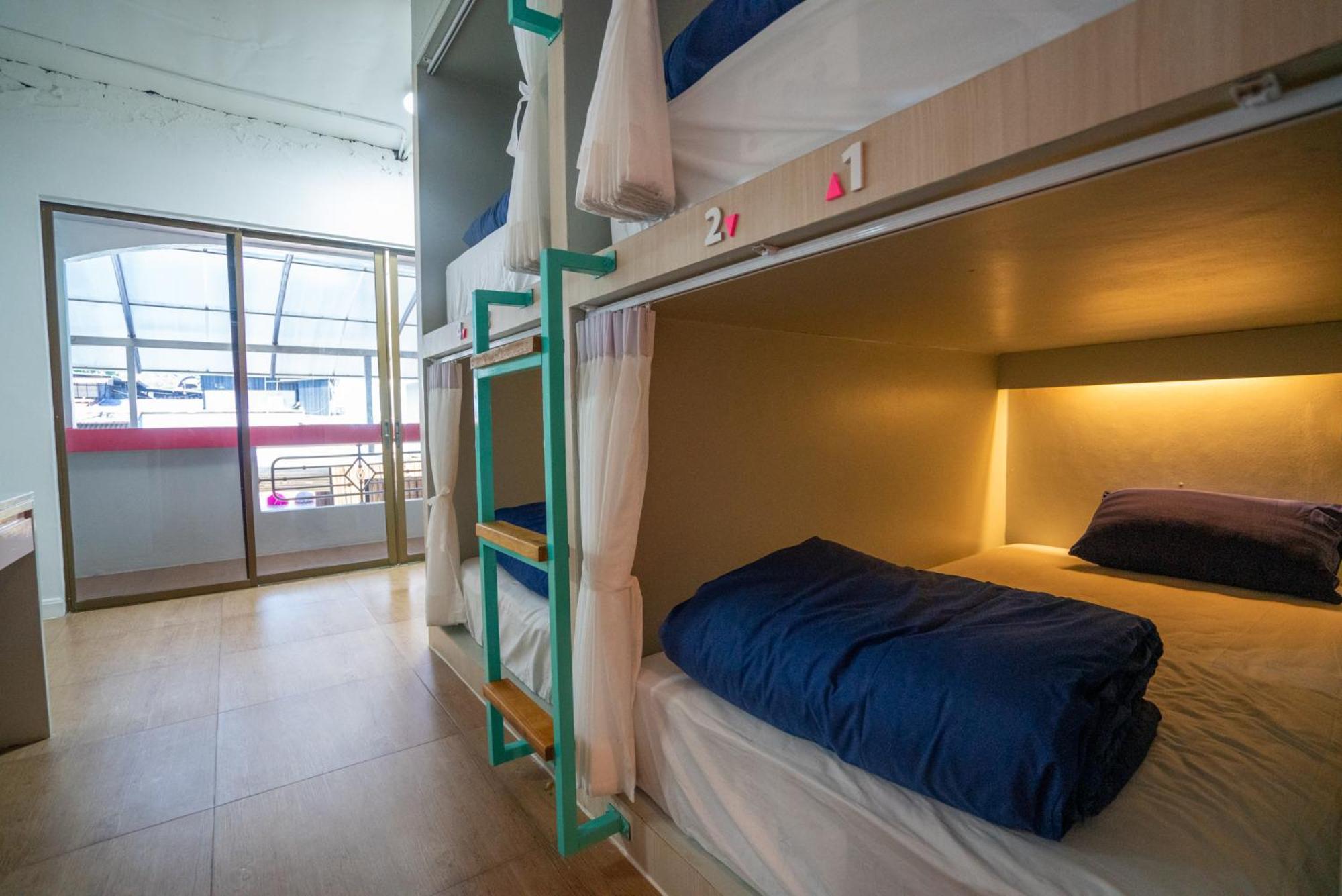 Ao Nang Base Party Hostel מראה חיצוני תמונה