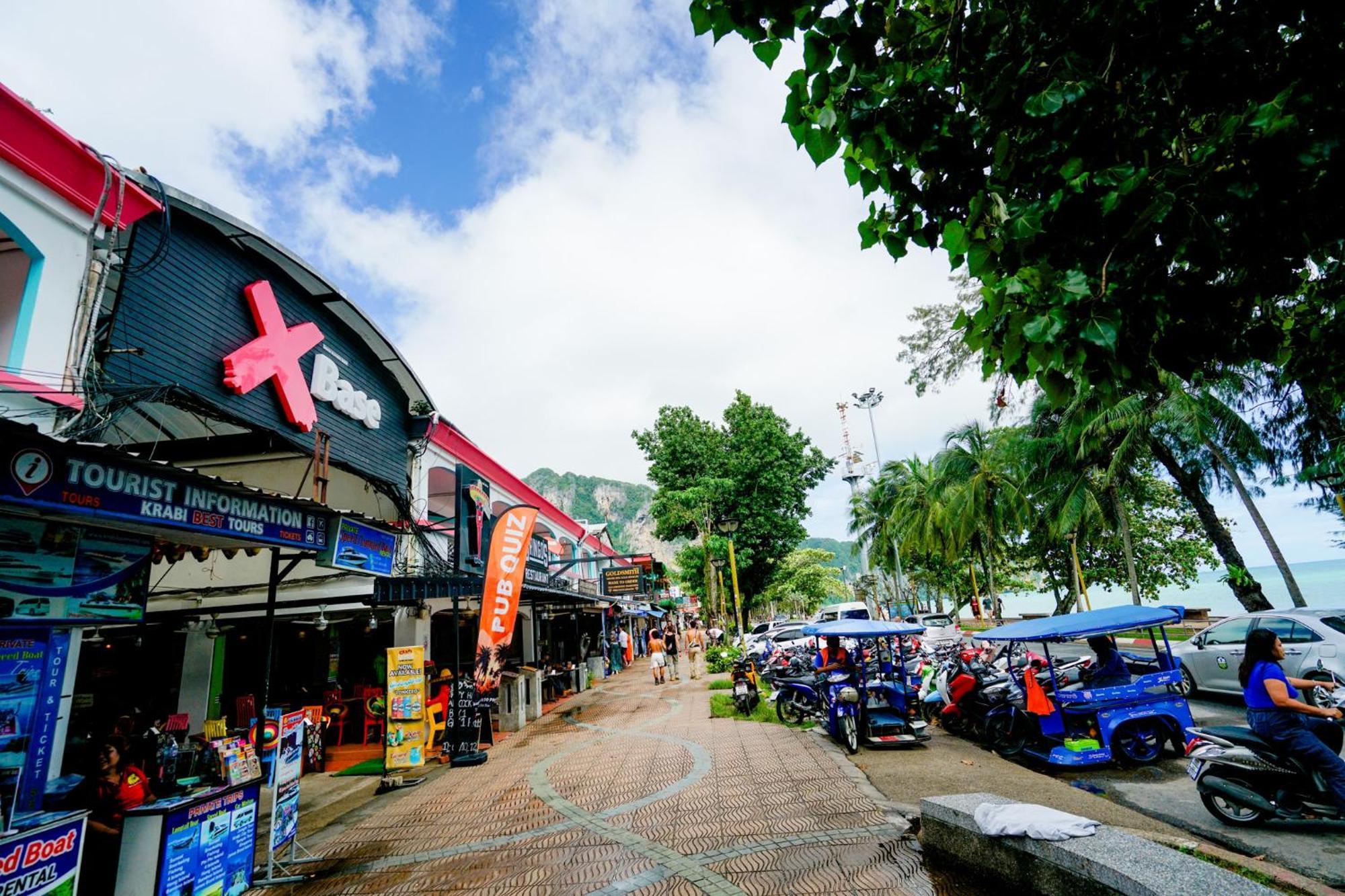 Ao Nang Base Party Hostel מראה חיצוני תמונה