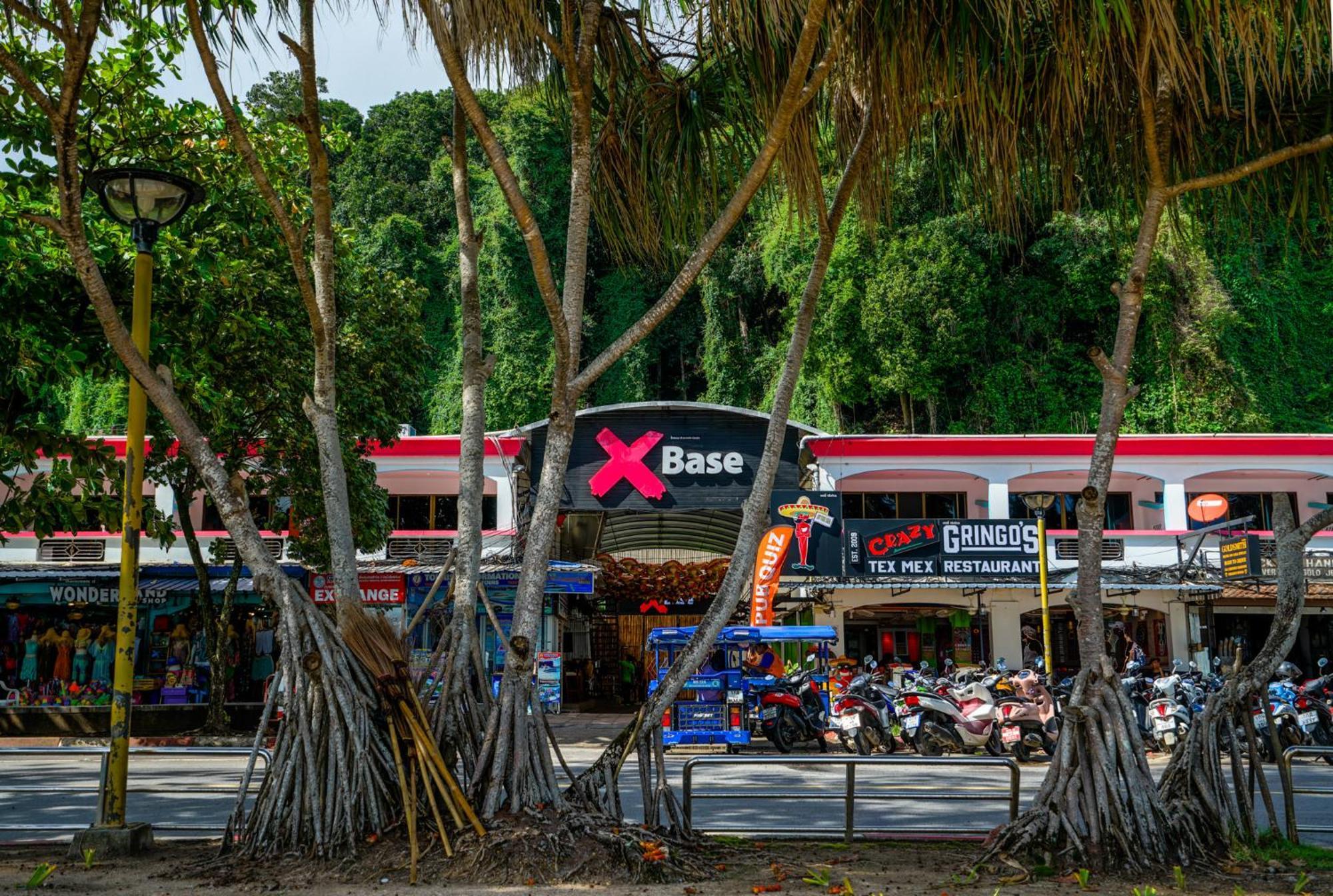 Ao Nang Base Party Hostel מראה חיצוני תמונה